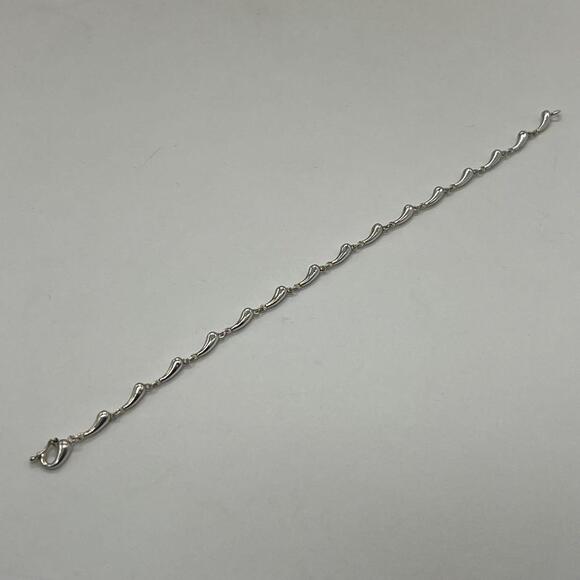 Tiffany & Co Tiffany Elsa Peretti Tea A Dos Lop Bracelet - Picture 2 of 16